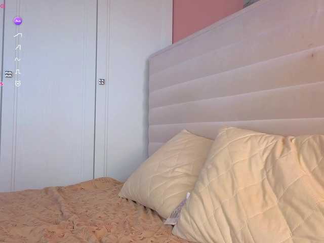 candylia live cam on BongaCams