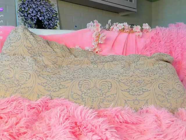 candylia live cam on BongaCams