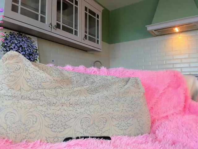 candylia live cam on BongaCams