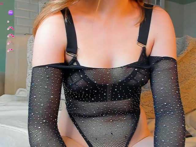 candylia live cam on BongaCams
