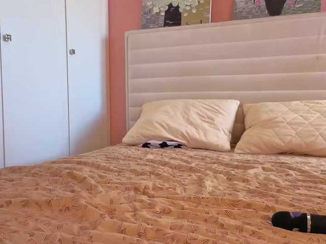 Candylia live cam