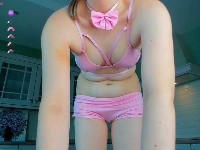 candylia live cam on BongaCams