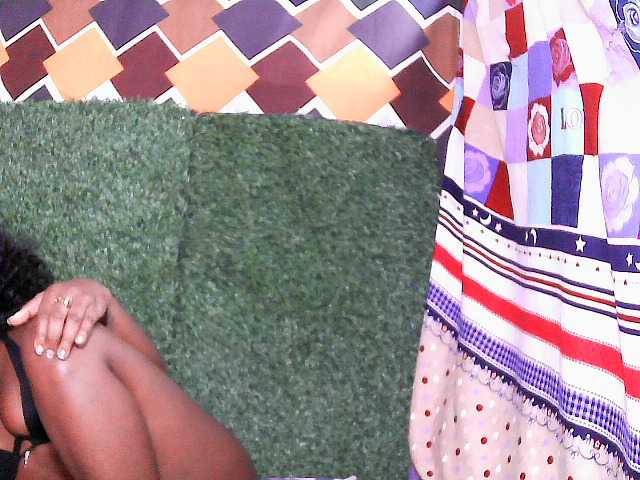 Mayah891 live cam on BongaCams