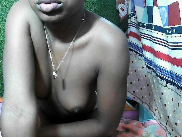 Mayah891 live cam on BongaCams
