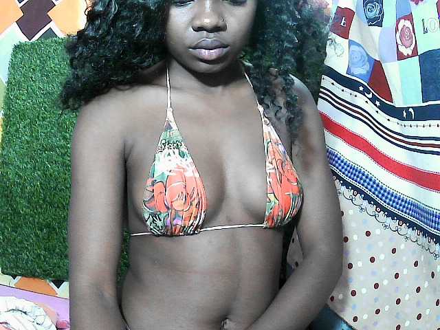 Mayah891 live cam on BongaCams