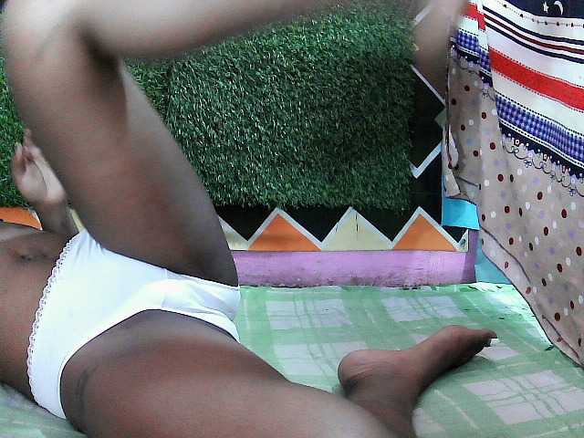 Mayah891 live cam on BongaCams