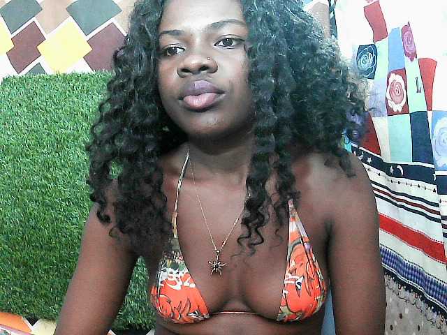 Mayah891 live cam on BongaCams