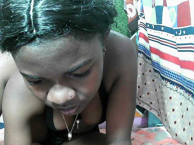 Mayah891 live cam on BongaCams
