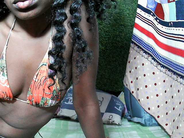 Mayah891 live cam on BongaCams