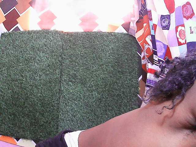 Mayah891 live cam on BongaCams
