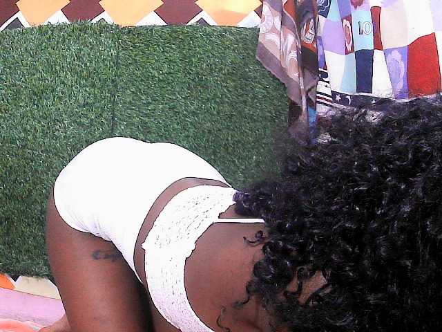 Mayah891 live cam on BongaCams