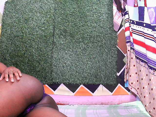 Mayah891 live cam on BongaCams