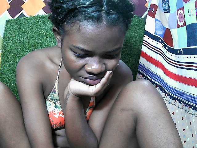 Mayah891 live cam on BongaCams