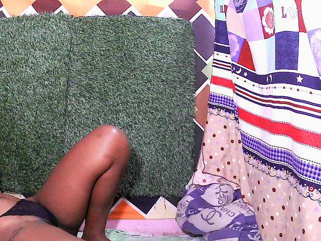 Mayah891 live cam on BongaCams