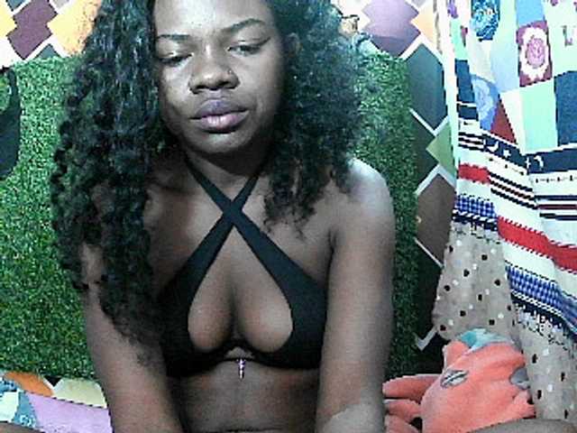 Mayah891 live cam on BongaCams
