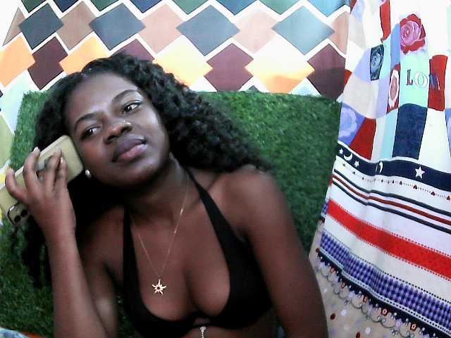 Mayah891 live cam on BongaCams