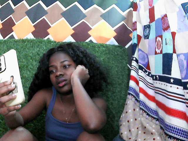 Mayah891 live cam on BongaCams