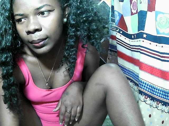 Mayah891 live cam on BongaCams