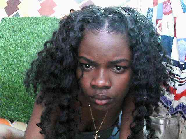 Modèle: Mayah891