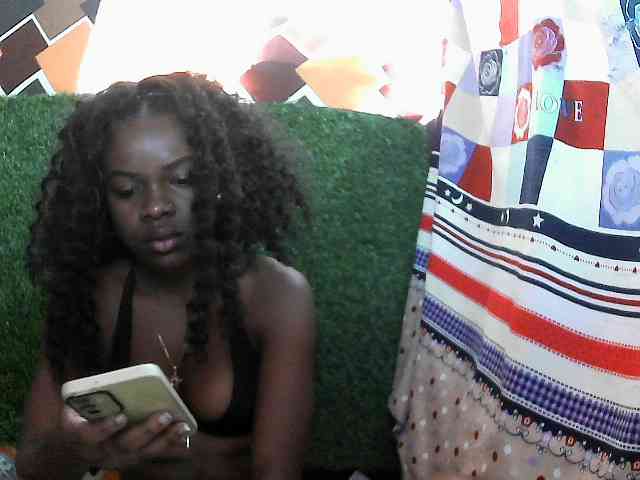 Model: Mayah891
