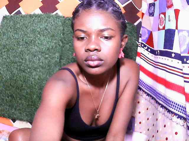 Model: Mayah891