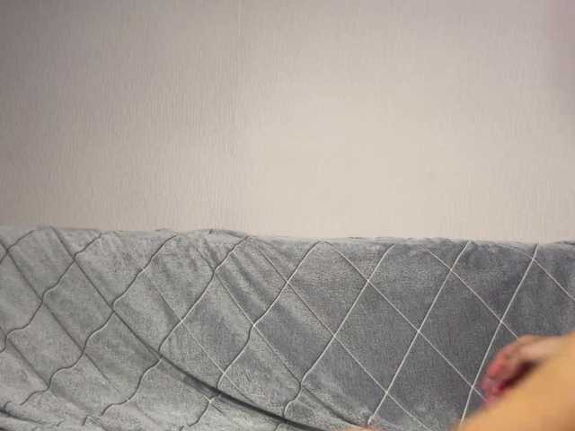 EloiseAllford live cam on BongaCams