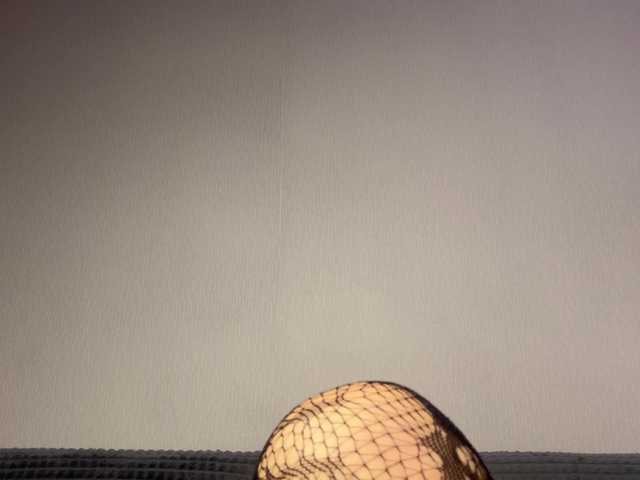 EloiseAllford live cam on BongaCams
