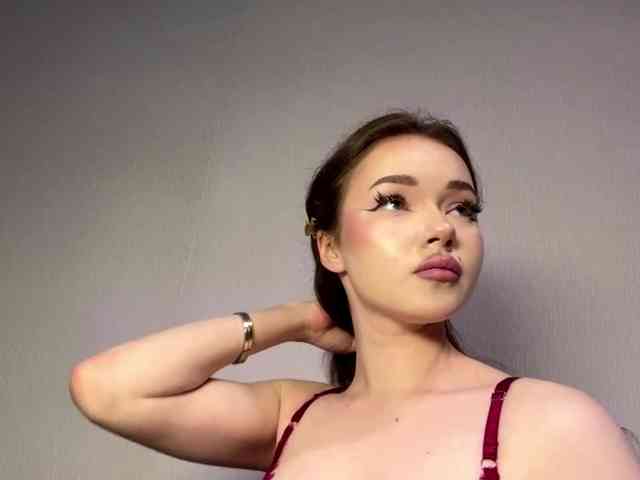 EloiseAllford webcam