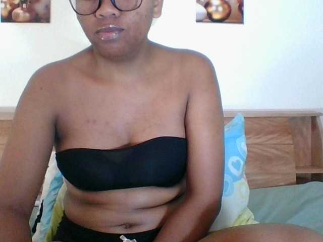 LadySexa live cam on BongaCams