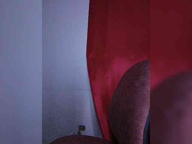 Caroldahiana webcam