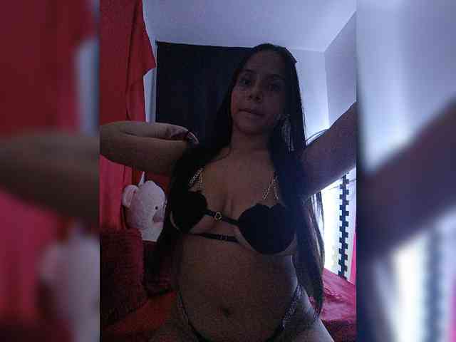 Caroldahiana webcam