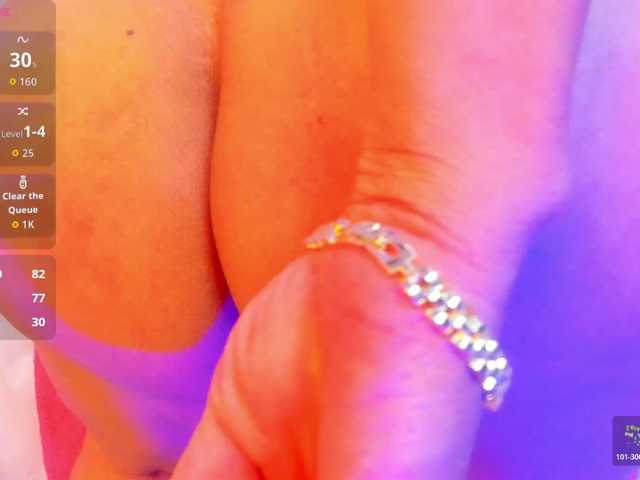 MarianOrozcoX live cam on BongaCams
