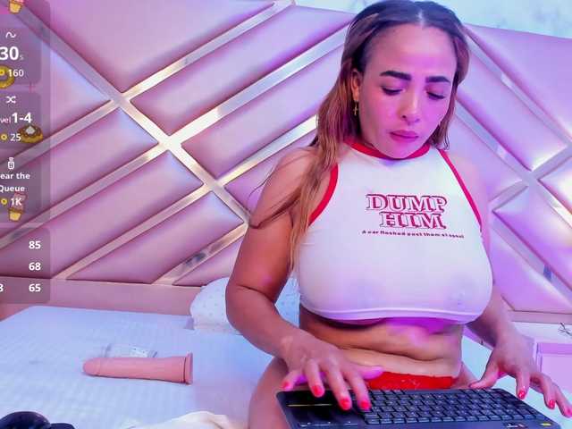 MarianOrozcoX live cam on BongaCams