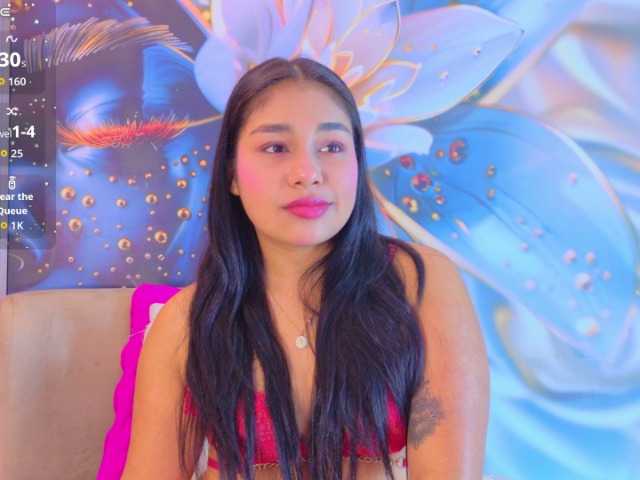 evediamondcr live cam on BongaCams