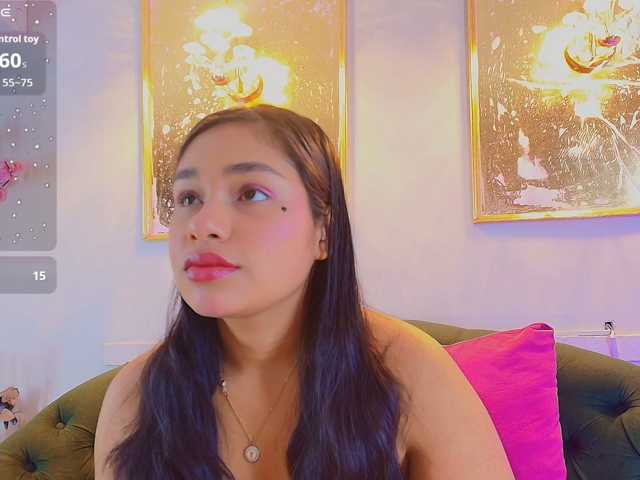 evediamondcr live cam on BongaCams