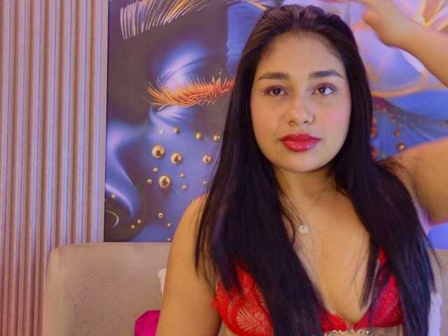 evediamondcr live cam on BongaCams