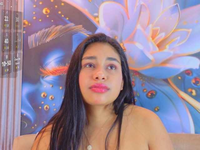evediamondcr live cam on BongaCams