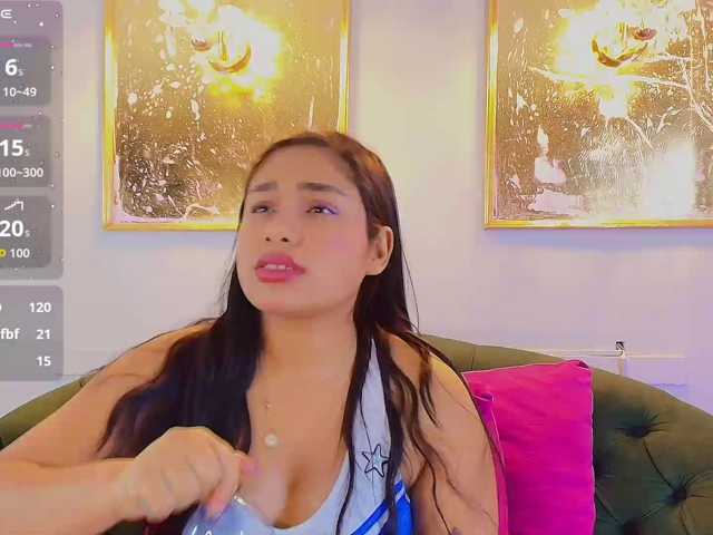 evediamondcr live cam on BongaCams