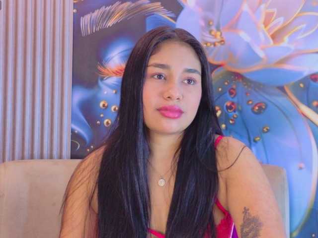 evediamondcr live cam on BongaCams