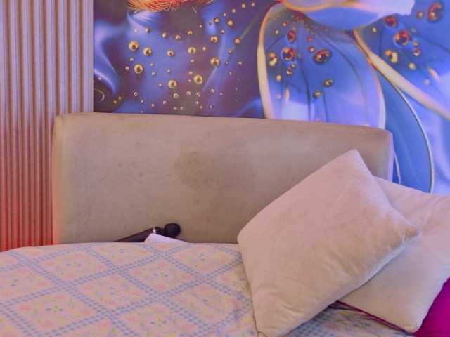 evediamondcr live cam on BongaCams