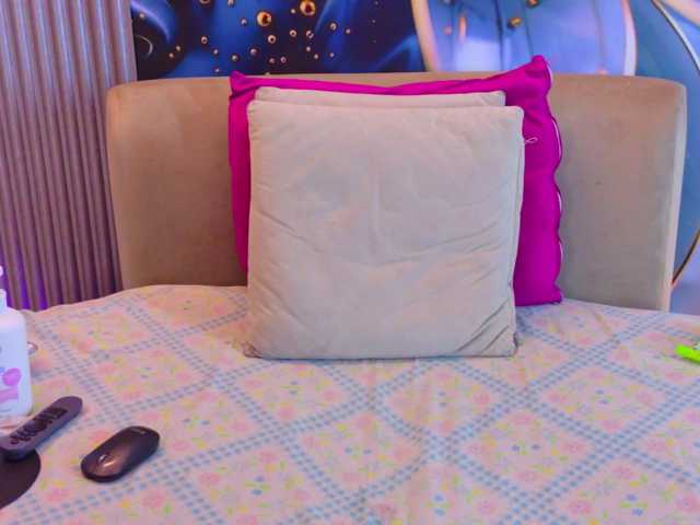 evediamondcr live cam on BongaCams