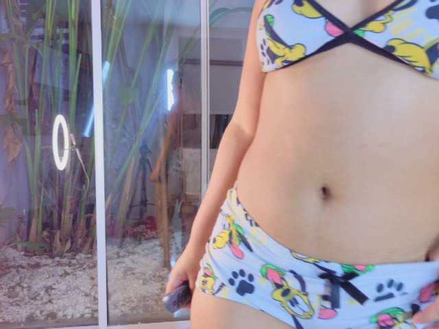 evediamondcr live cam on BongaCams