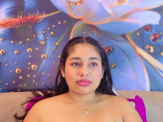 evediamondcr live cam on BongaCams