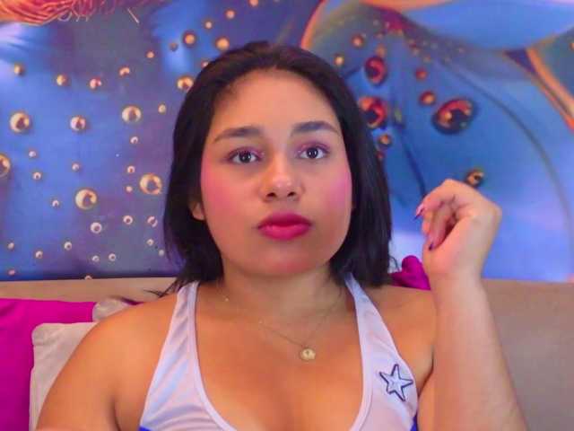 evediamondcr live cam on BongaCams