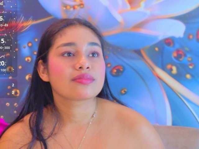 evediamondcr live cam on BongaCams