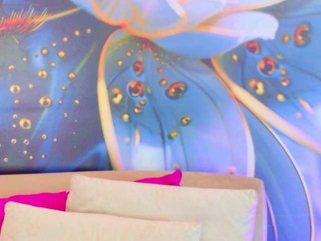 evediamondcr live cam on BongaCams