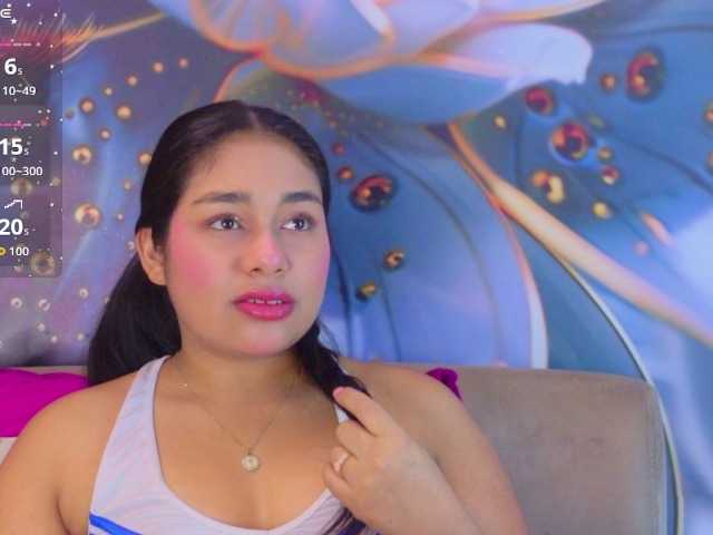 evediamondcr live cam on BongaCams