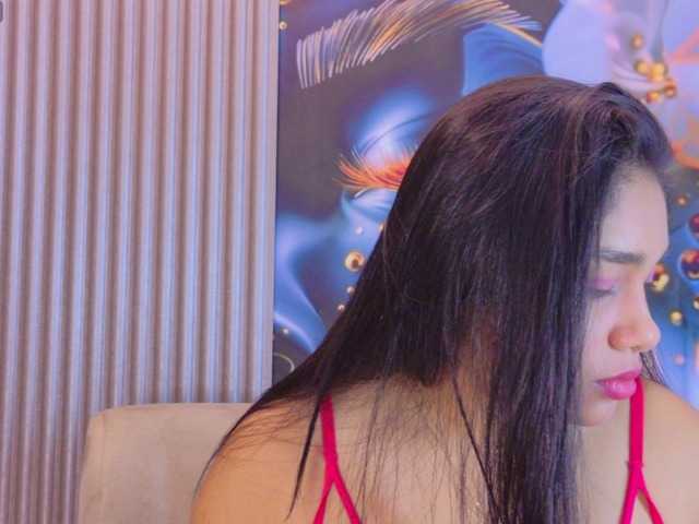 evediamondcr live cam on BongaCams