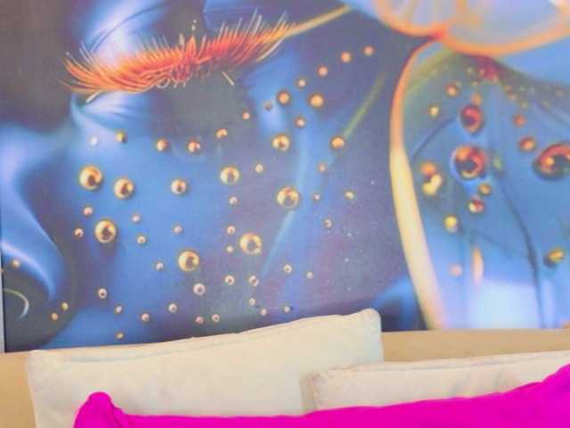evediamondcr live cam on BongaCams