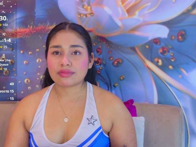 evediamondcr live cam on BongaCams